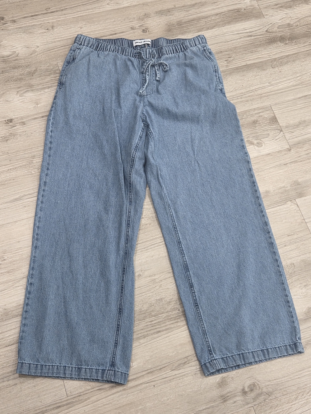 DKNY Relaxed Wide-Leg Jeans - Light Blue Denim